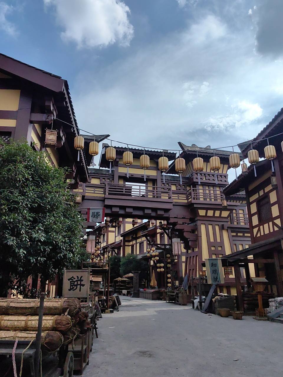 横店真正的拍摄基地 #春秋唐园[poi]# 这个地方不在售票明目里 导航搜