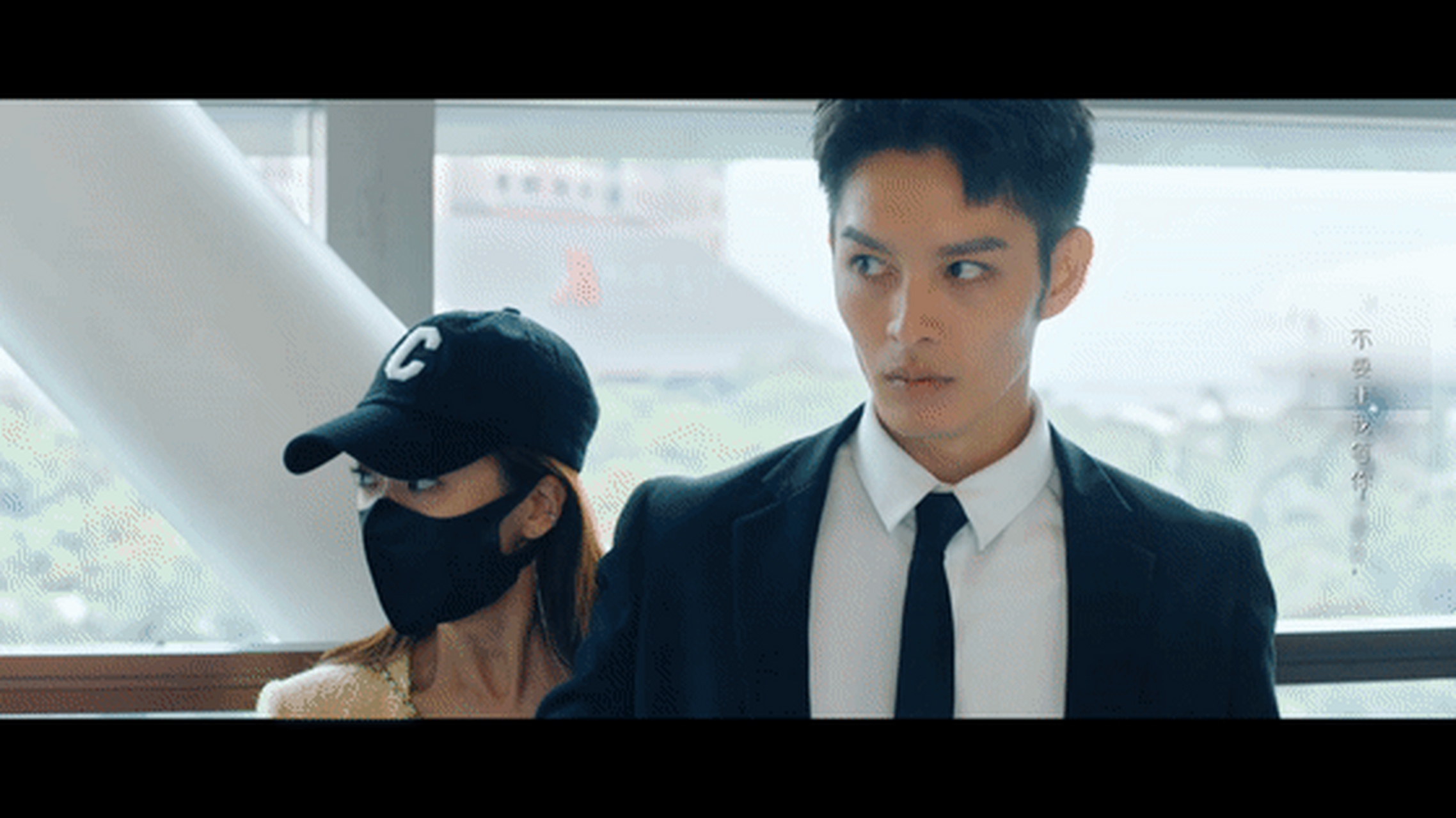 内娱西装打戏天花板 《#为你逆光而来#》曹佑宁的打戏所惊艳到!