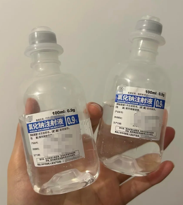 鼻子吸气干痛最常见的原因是空气干燥,但也可能