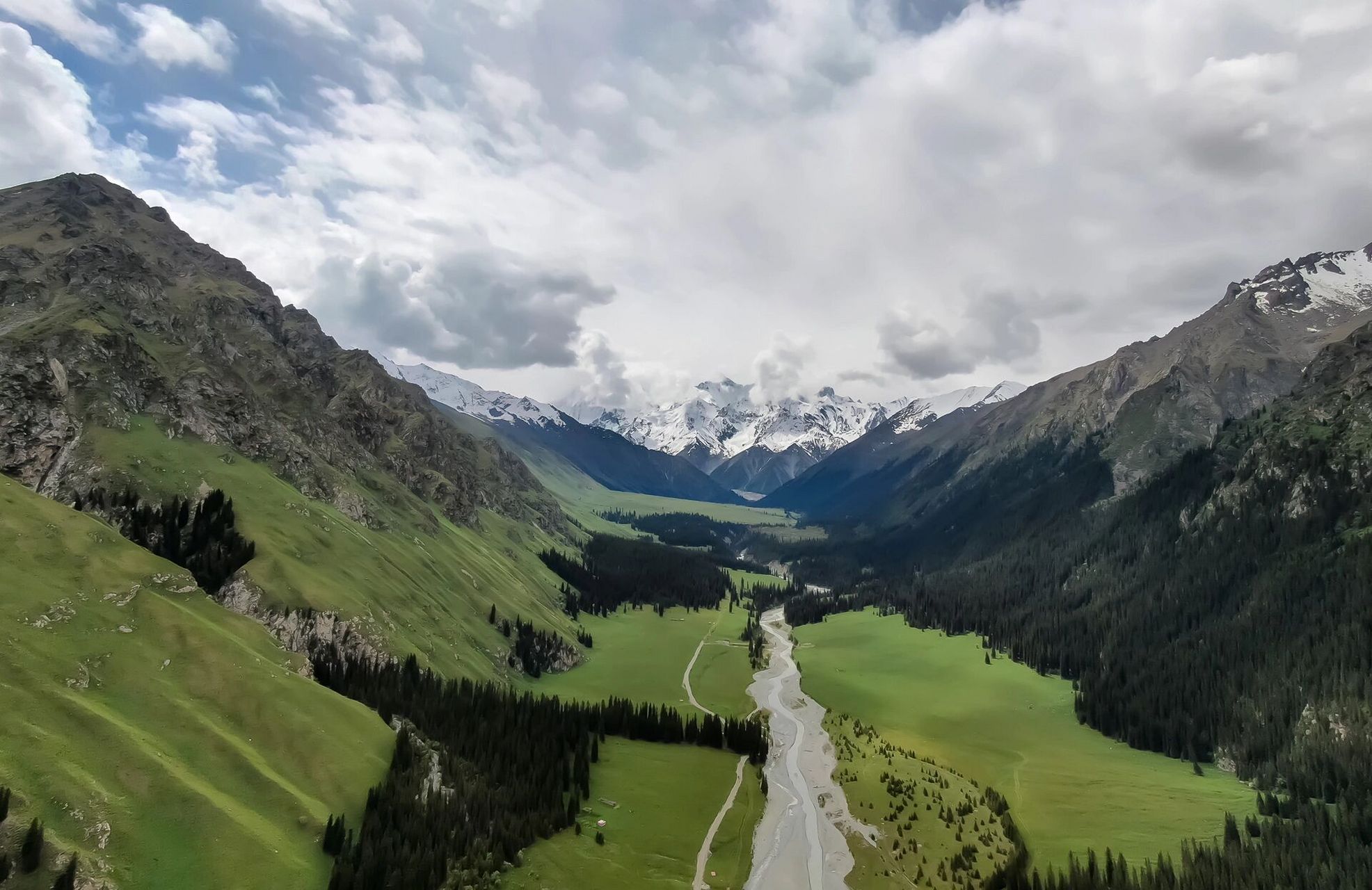 在夏塔古道看到的是汗腾格里峰吗?