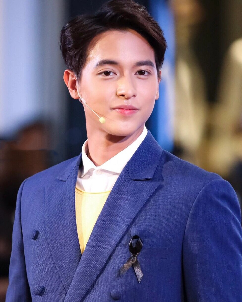 泰星 james jirayu 吉拉宇 唐思苏克 午安～他是你们的小王子吗?