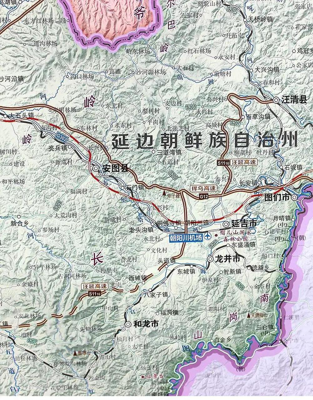 延边朝鲜族自治州位于吉林省东部,在中俄朝三国交界处,这里总面积4.