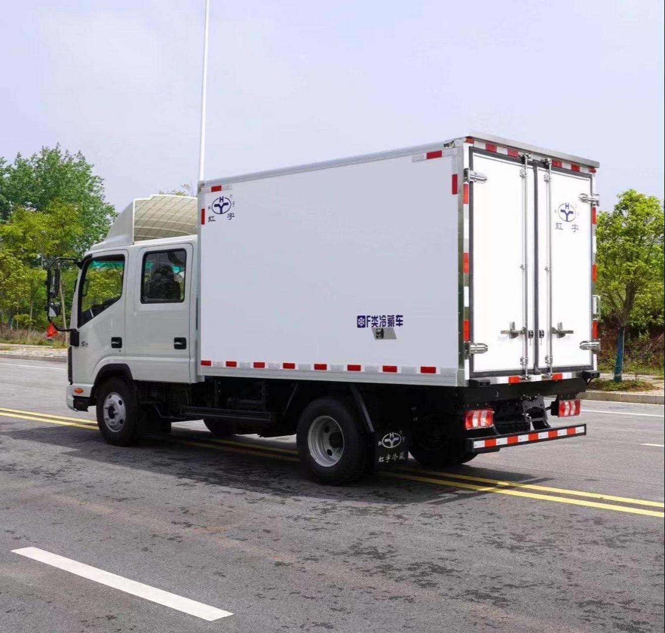 江淮帅铃s3 (双排)冷藏车(国六) 整车尺寸:5980×2020×3000(mm) 箱体