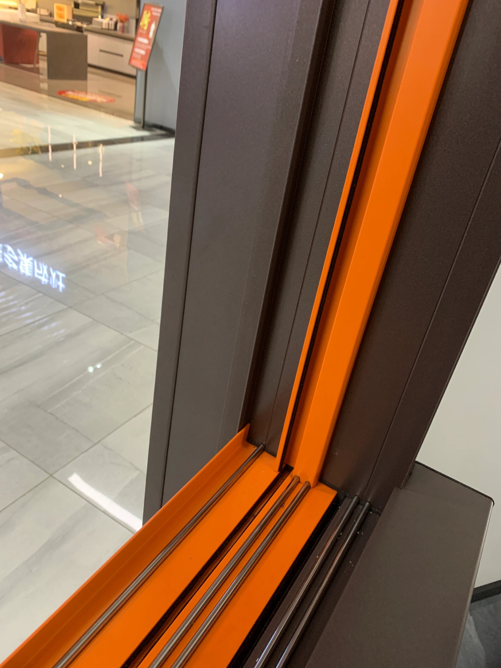 汉森135系列2.0厚断桥五轨推拉窗