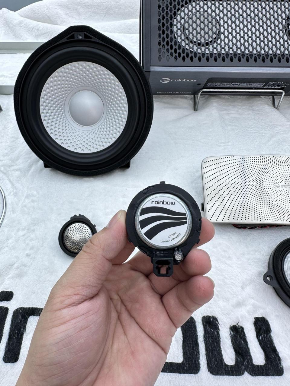 属于十代雅阁的音响