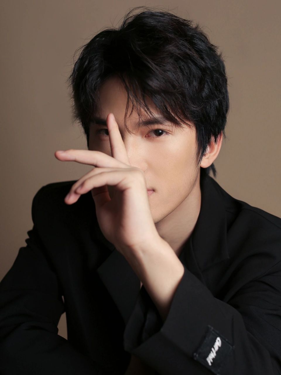 和平精英主播 难言 主播名言"难言一米八,技术顶呱呱"