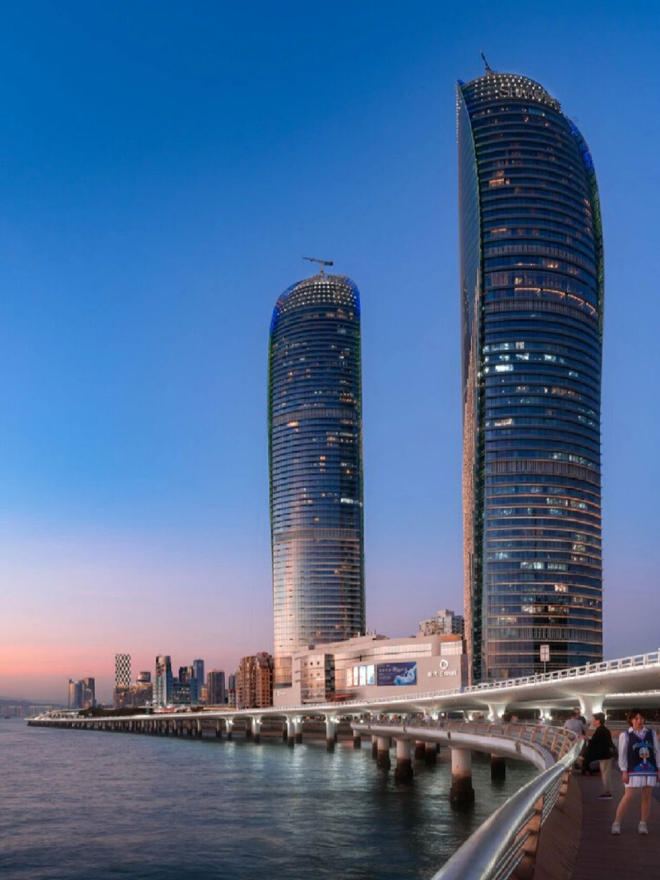 98699869双子塔 |国内最知名的双子建筑 对称的,门形的,成双