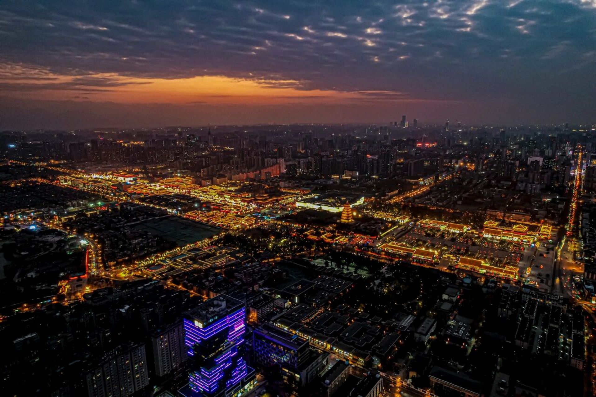 西安高空夜景图片