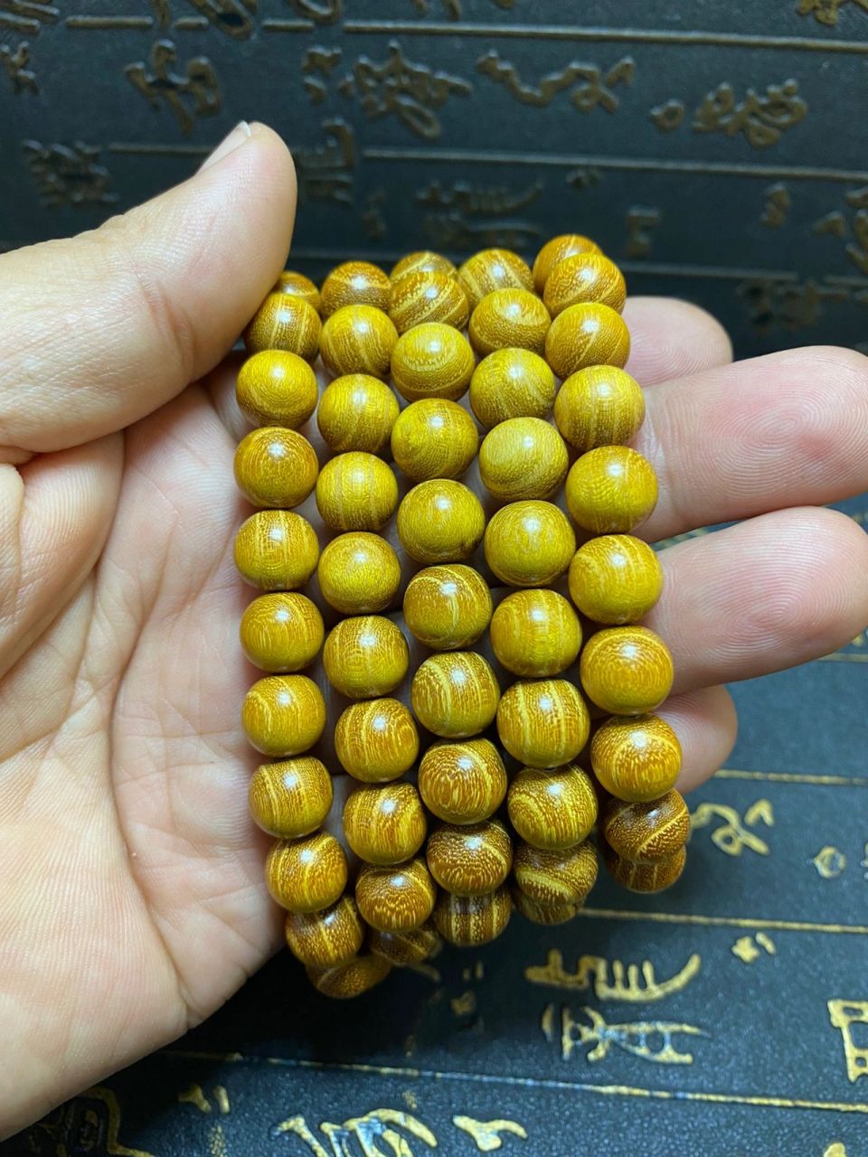 柘木手串,你喜欢哪个?