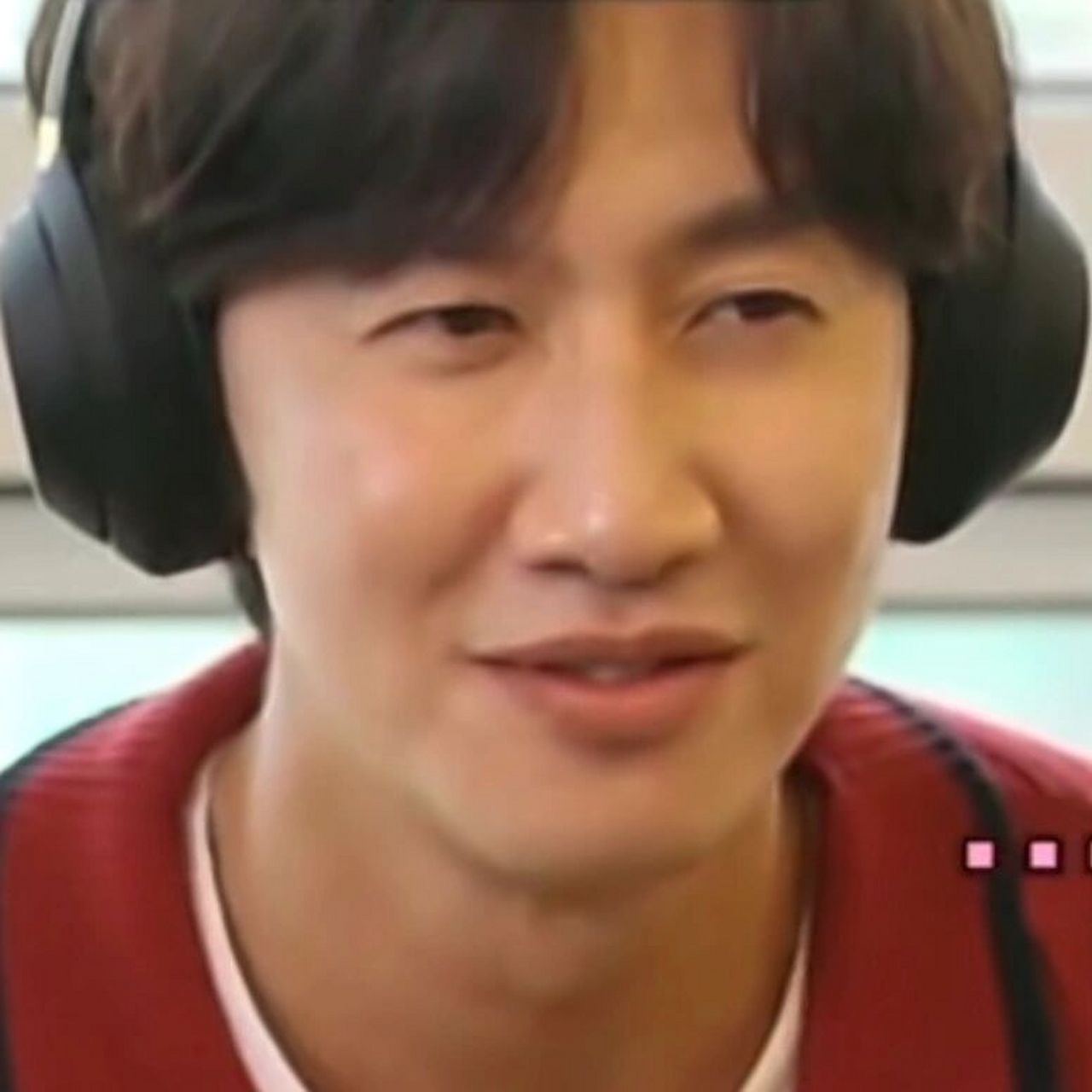 金慧埈 · 李光洙 丨 情侣头像 大早上睡醒在床上刷手机直接二刷!