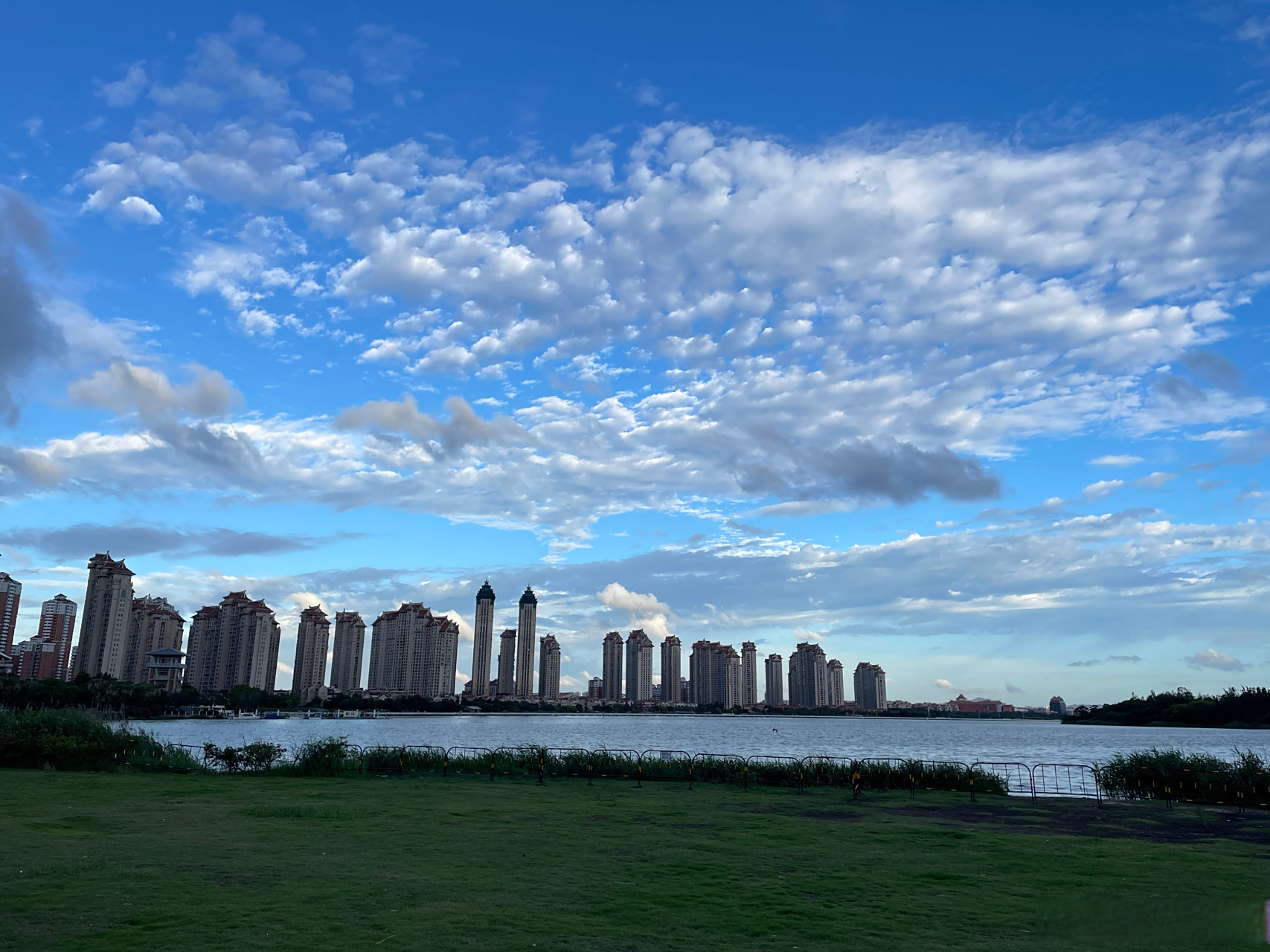雨后的集美水秀广场 这天气也太给力了