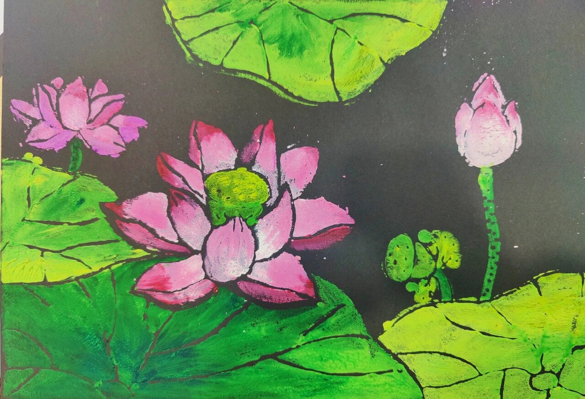吹塑纸版画|《荷花》 #长沙少儿画室# #少儿创意美术# #版画# #荷花