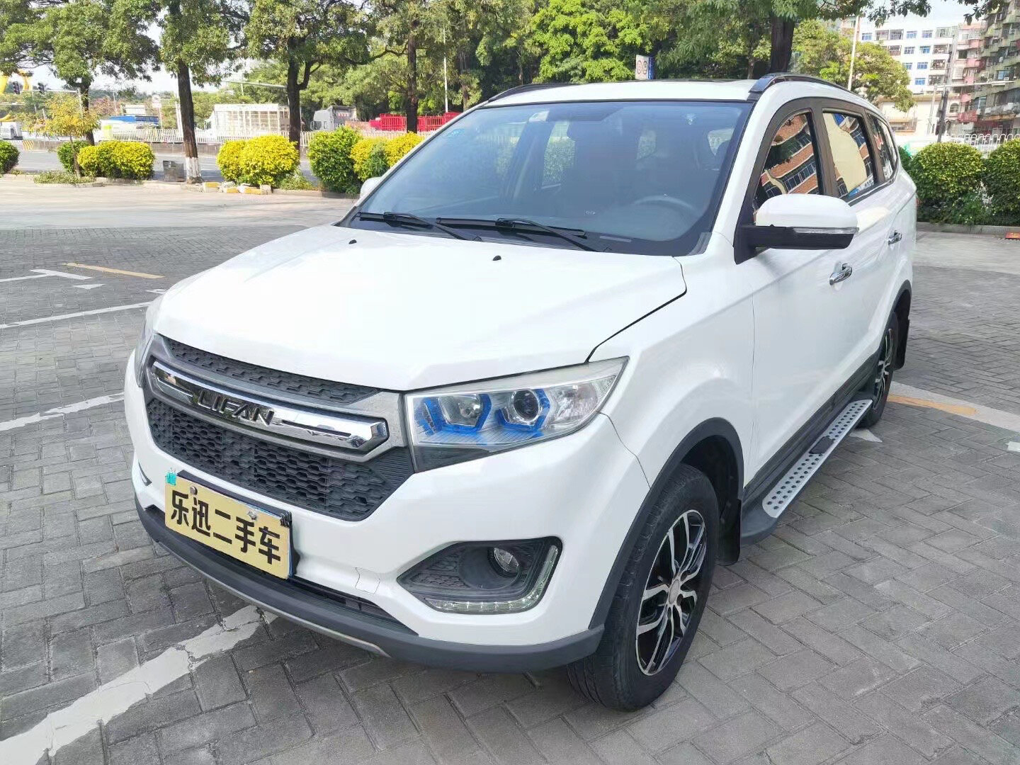 88万,自动1.5l,七座真皮 2017年力帆迈威出2.88万,自动1.