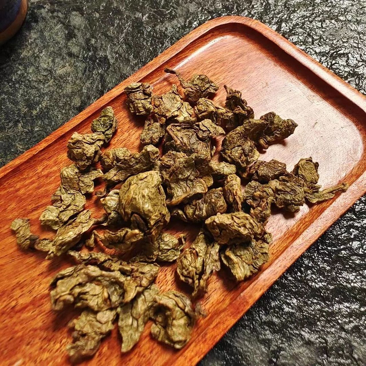 鳄嘴花沉香叶茶图片