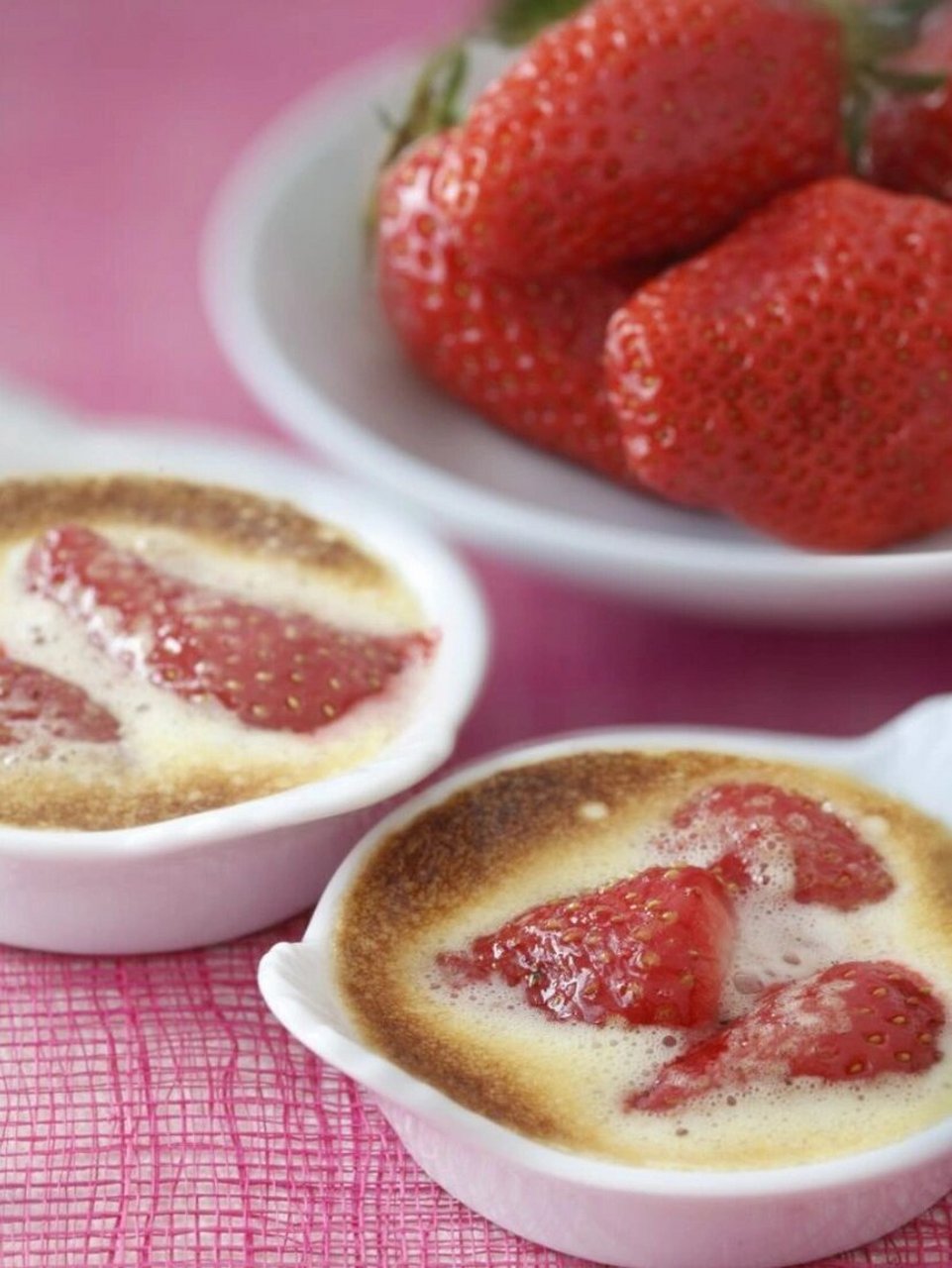 意甜|萨芭雍 sabayon sabayon 是意大利甜点 zabaglione(或 zabaione)