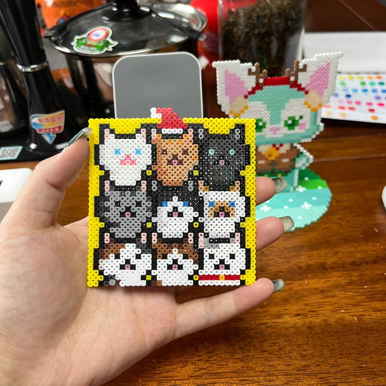 猫猫杯垫拼豆 详细图片步骤版 原创不是我 去年圣诞给朋友做礼物的