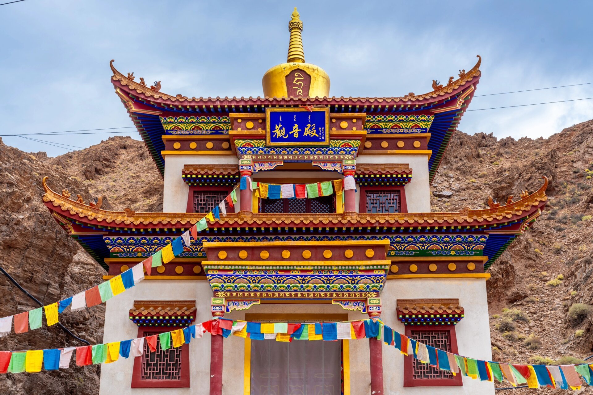 巴彦淖尔阿贵庙