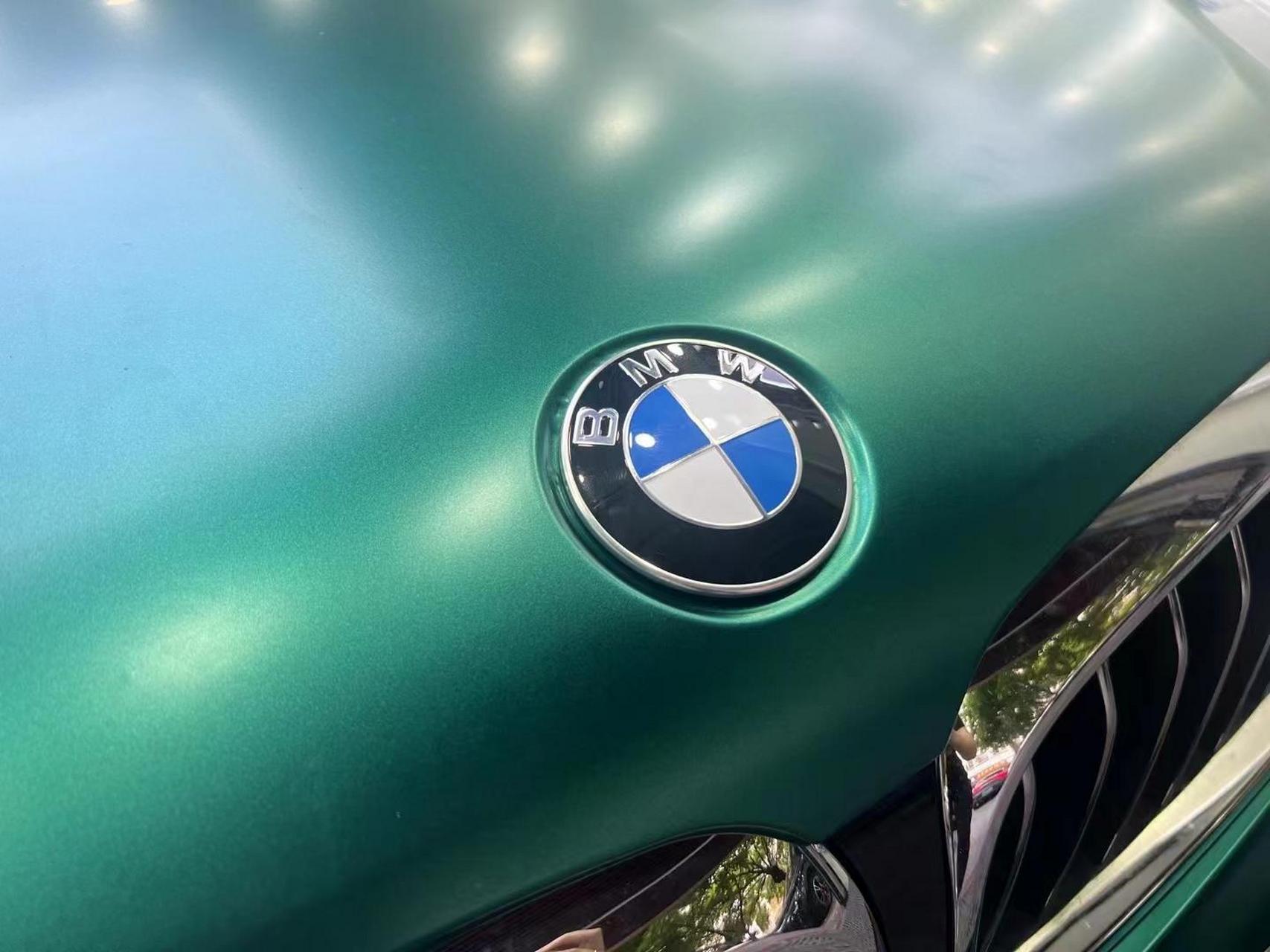 宝马535改色电光金属祖母绿宝马5系改色