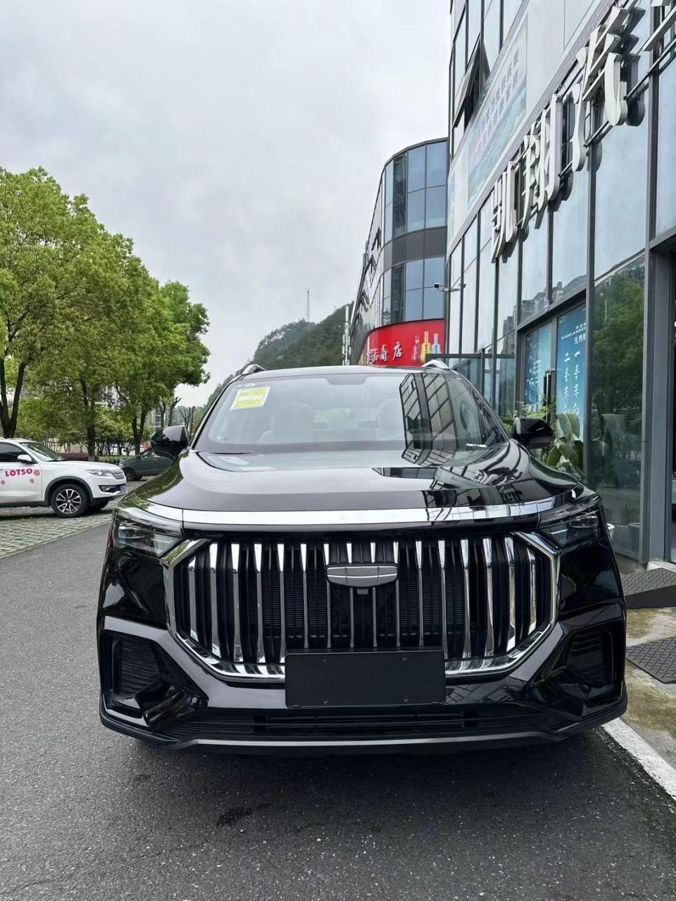 24款7座suv吉利豪越l!没有上牌的全新车