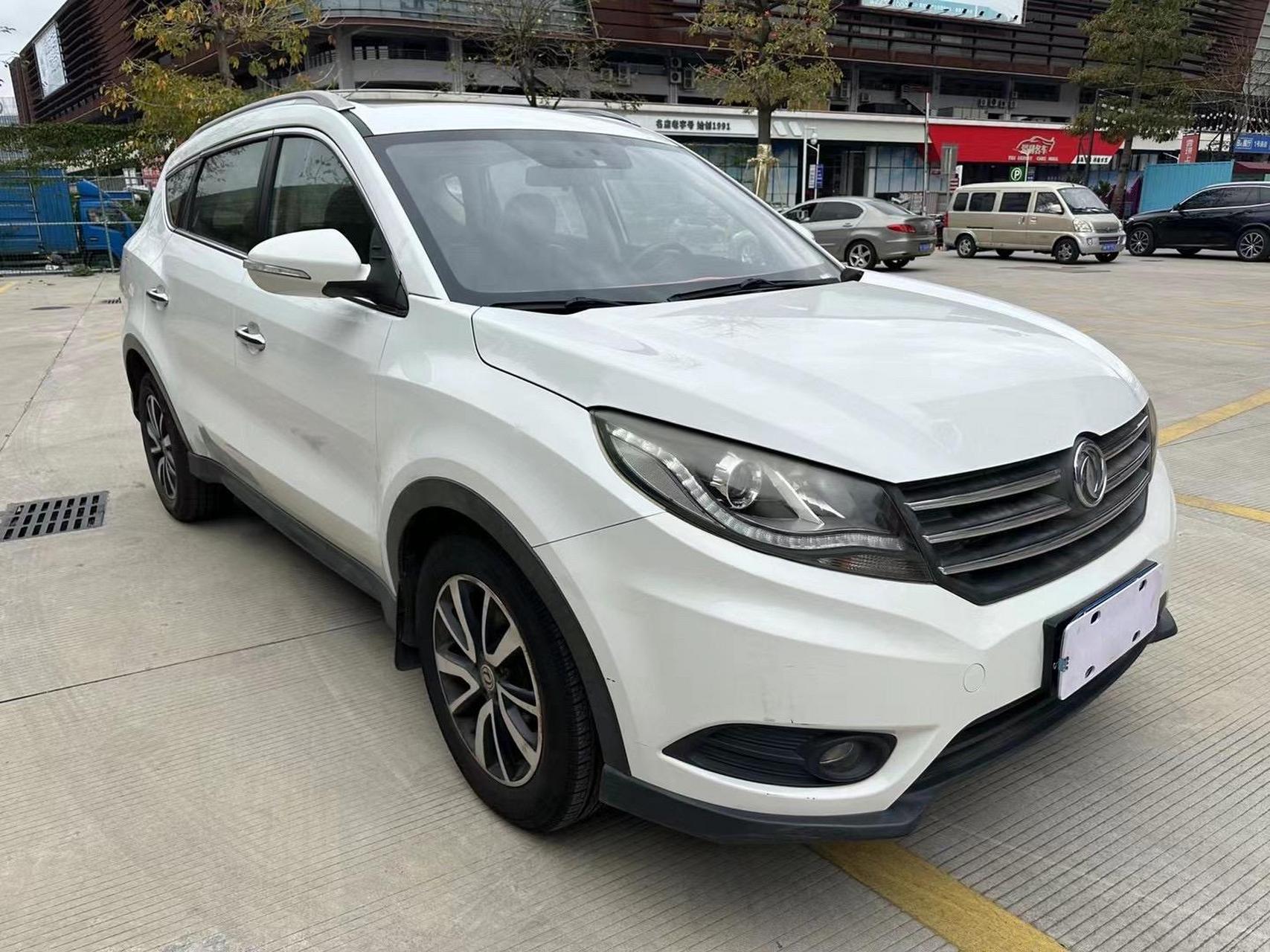 5t排量自动挡,一手车,安全行驶12万公里,车况精品,售3.