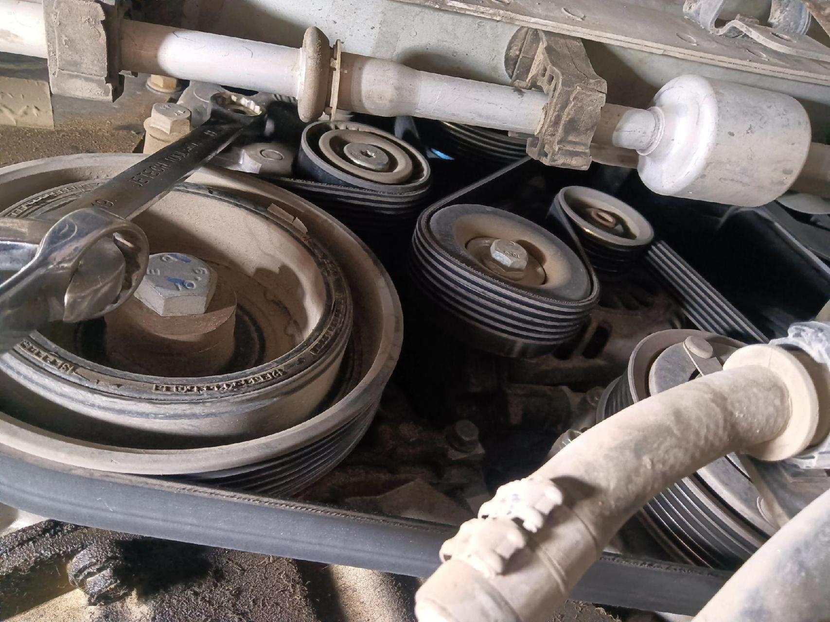 标致508.更换正时皮带.两年六万公里.