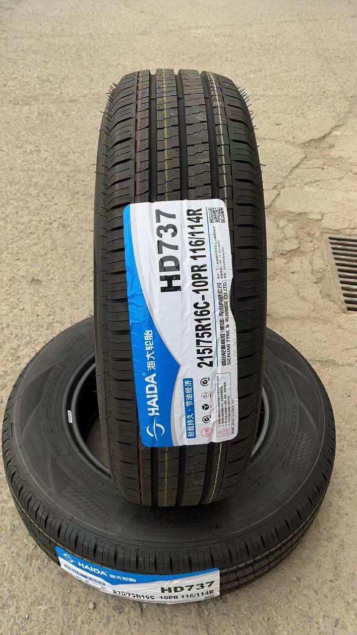 海大客货两用车轮胎花纹hd737 耐磨,抗载,操控性能优异 质量杠杠的