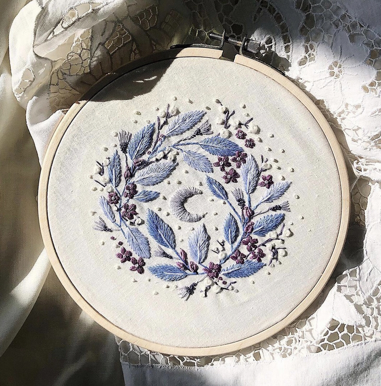 超美刺绣图案集锦 小植物配色 这次还是淡雅的颜色搭配 花草主题永不