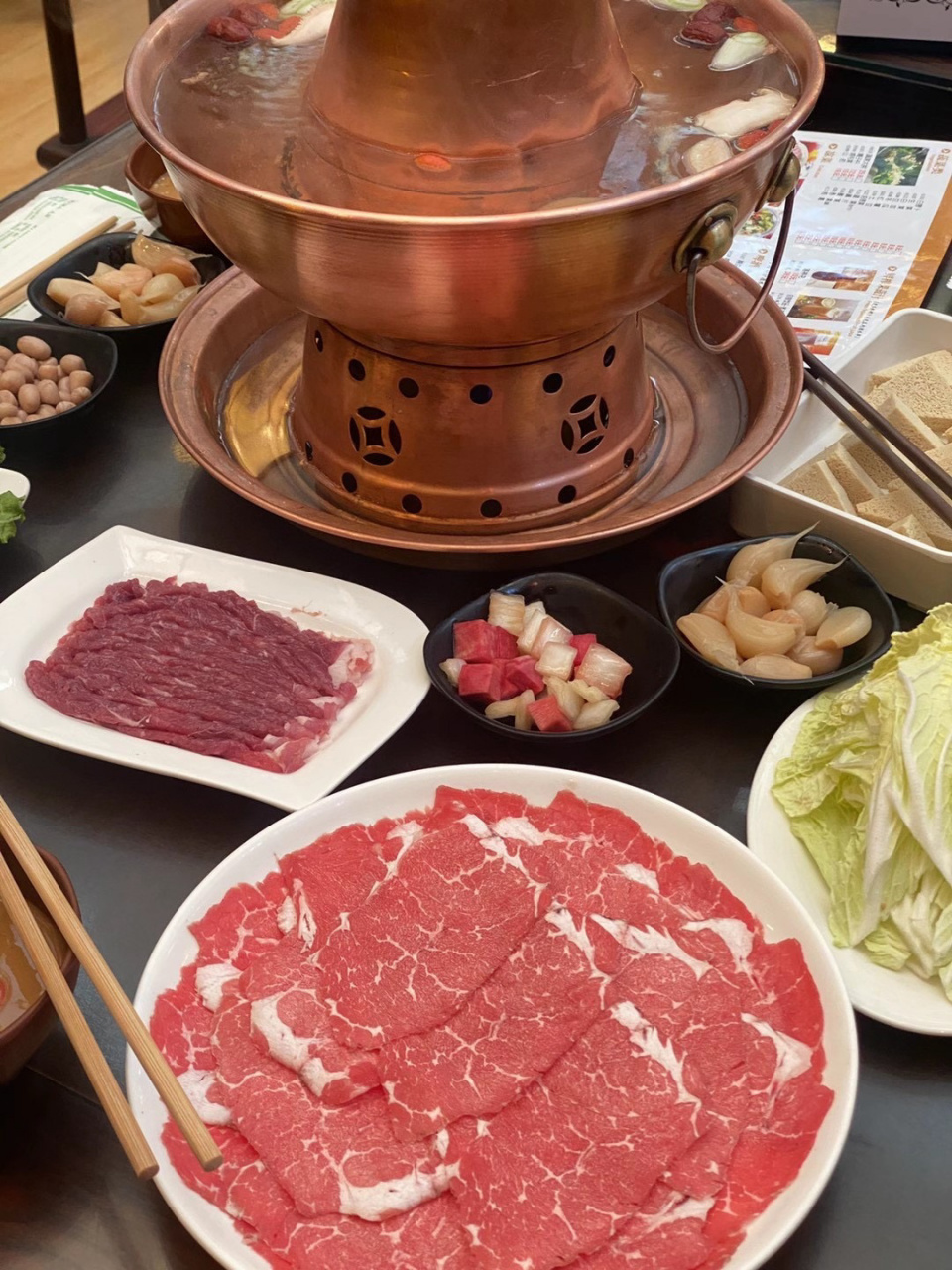 不要以为老北京铜锅只有东来顺好嘛!南门涮肉才是绝绝子!