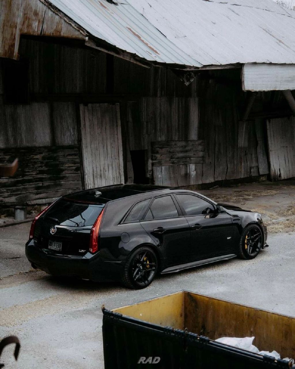 每日wagon   cadillac cts-v wagon 	 棱角分明的瓦罐
