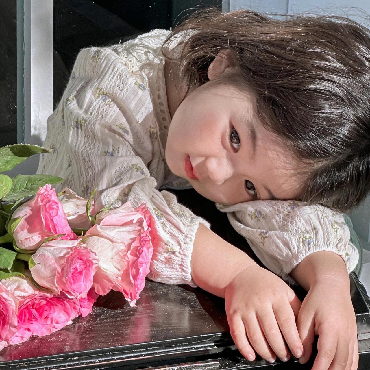 圆脸女孩头像才是单脱的终极必杀93