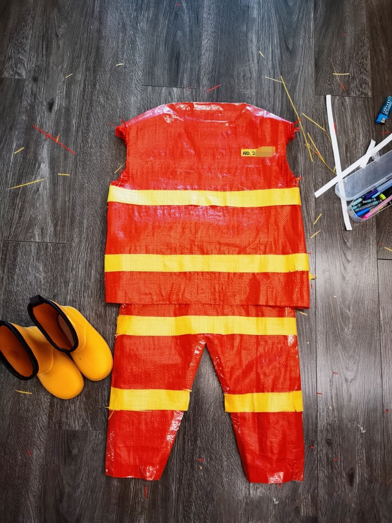 ❤️幼儿园 儿童 手工 环保服装 之消防服篇