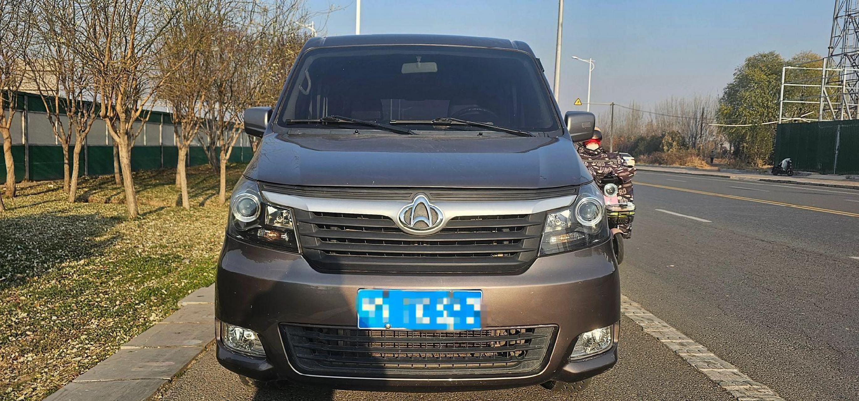 2021年上牌长安睿行m90面包车,超大面包车,2.