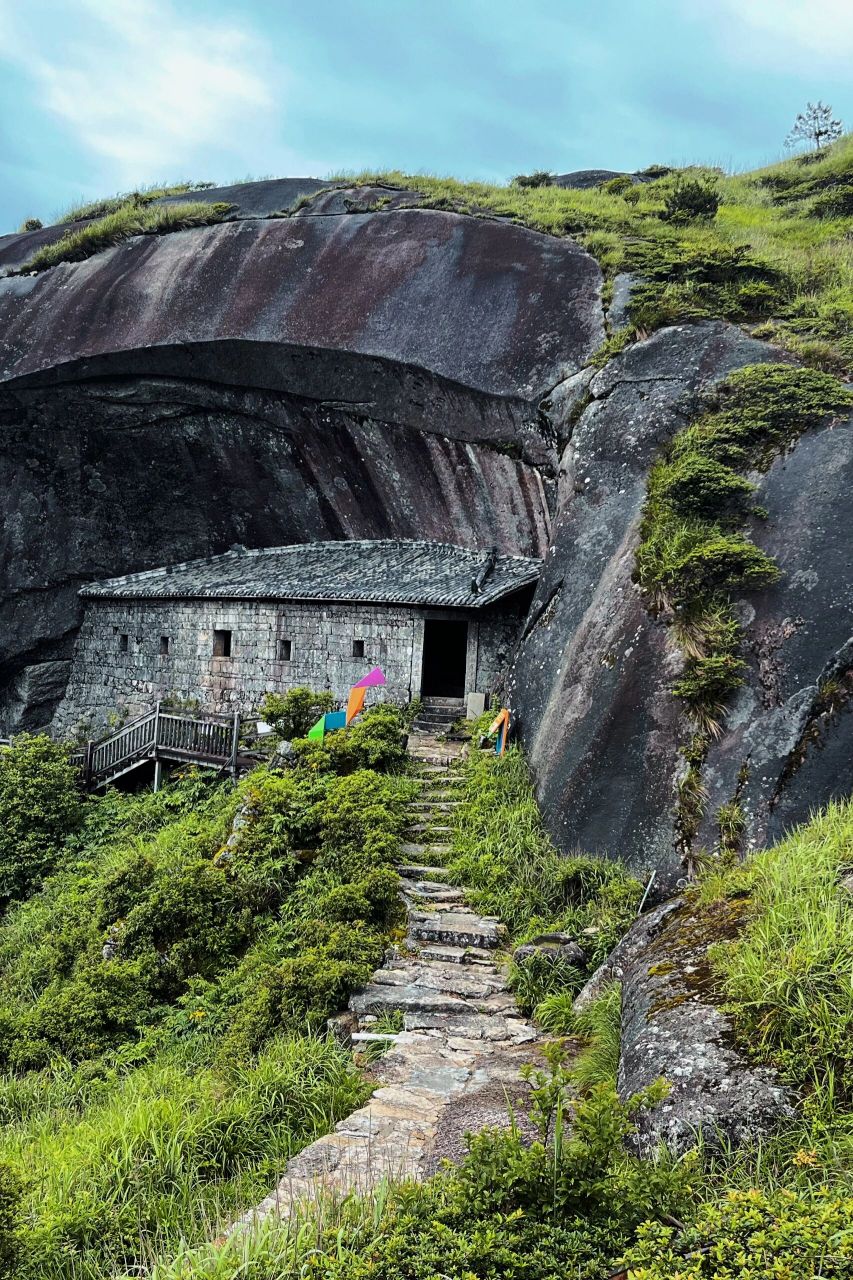 小众旅行—建宁金饶山 前言:福建省三明市建宁县金饶山素有八闽之巅的