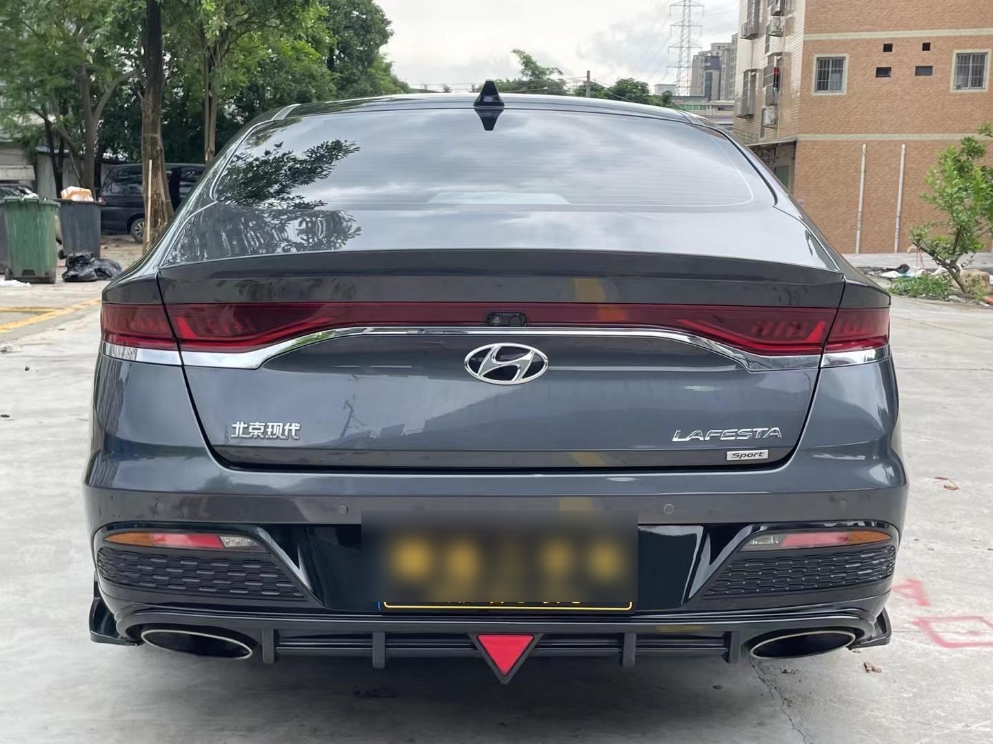 019年上牌现代菲斯塔顶配车型