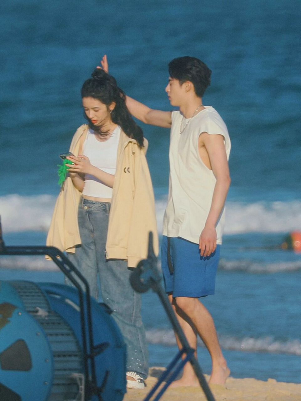 天赐的cp感,周也王鹤棣开启新剧预热模式 是不是年龄恰当颜值势均力敌