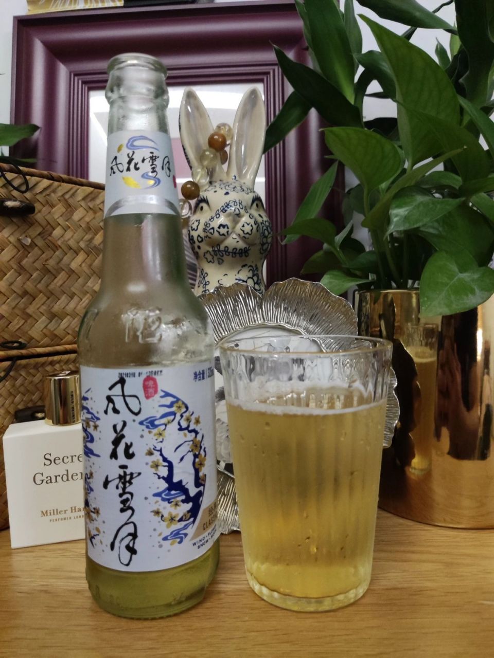 风花雪月啤酒 来自云南大理的啤酒品牌,原料与辅料为:水,麦芽,淀粉,米