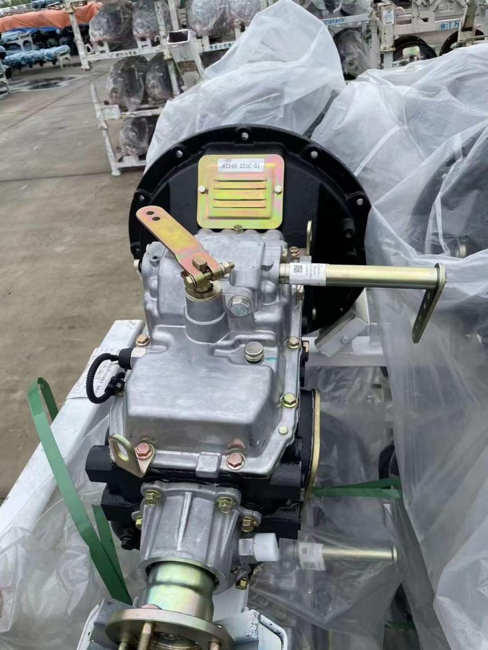 万里扬6ts40变速箱到货