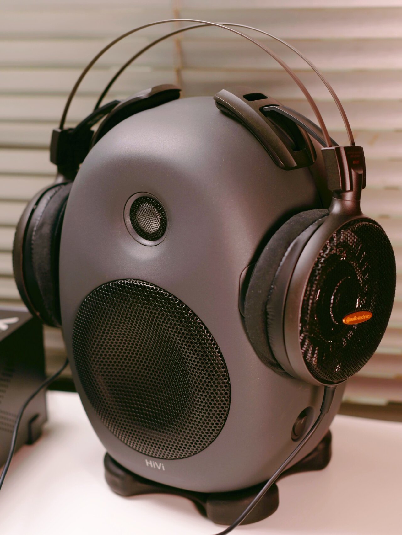 随便说说铁三角女毒大耳ad2000x 铁三角家的耳机,声音上绝大部分都被