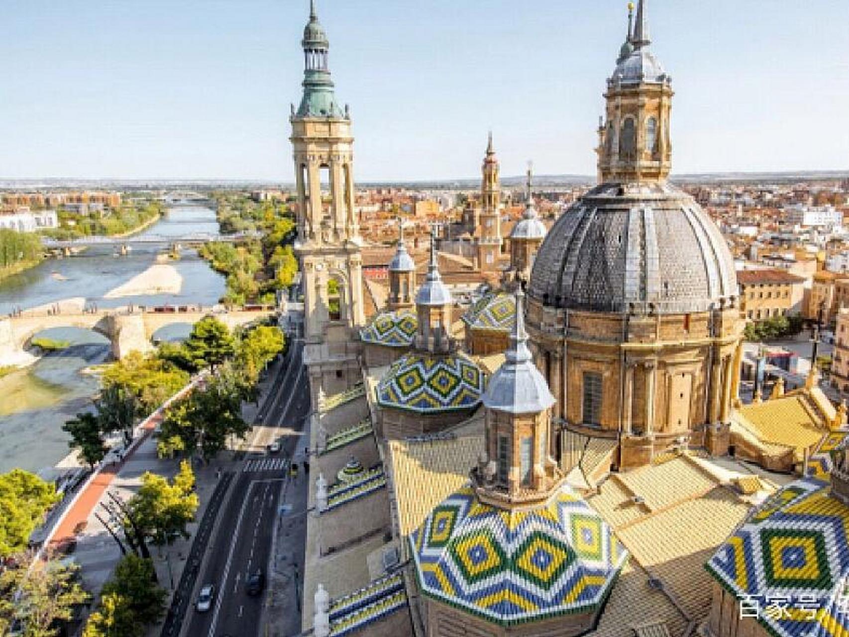 一生必读经典@皮拉尔圣母大教堂  皮拉尔圣母圣殿主教座堂坐落于