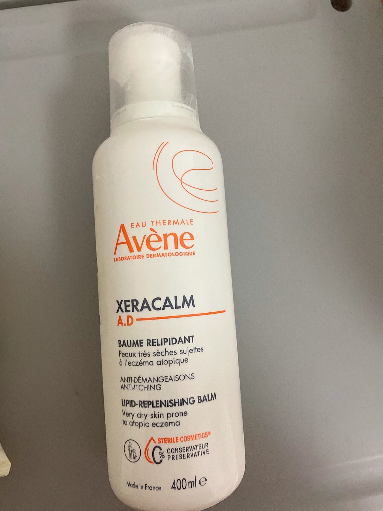 雅漾ad膏新包装 今天收到了雅漾ad膏新包装,天猫雅漾海外旗舰店购入.