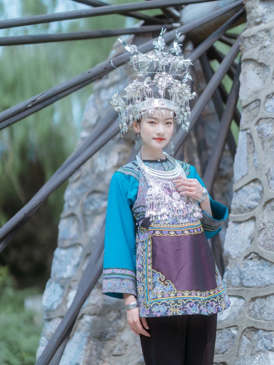 水族|崇拜,敬重女性的少数民族 92水族简介: 水族自称"虽","任虽"和