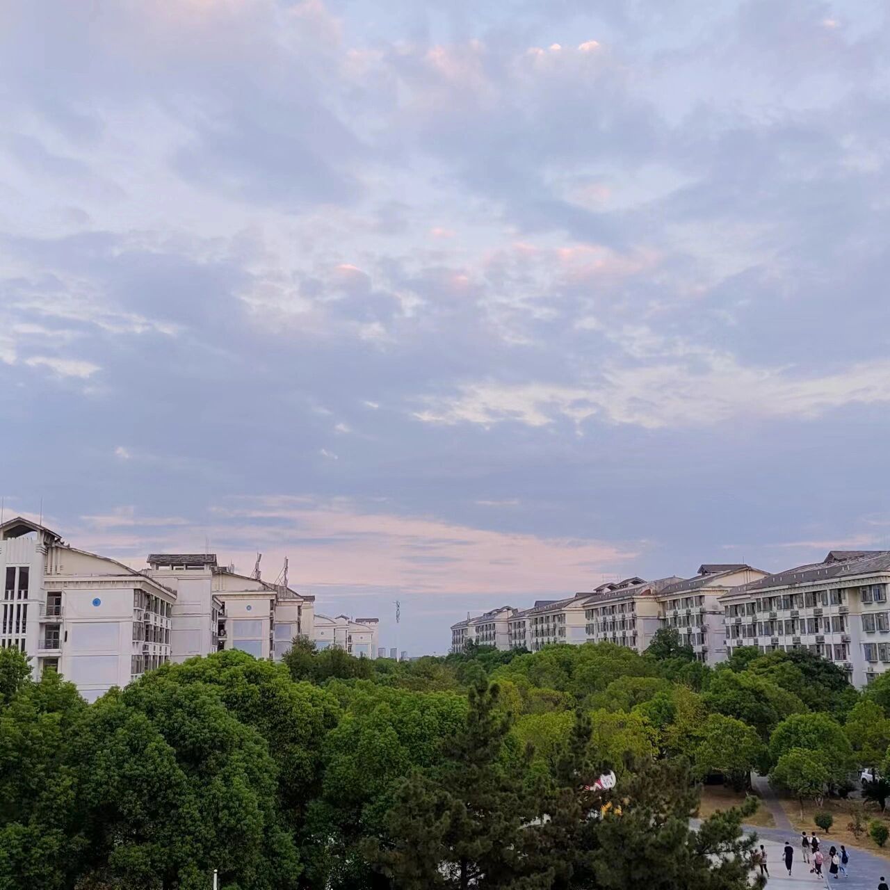 南昌工程学院是个好二本吗 南昌工程学院在全国正规大学中排名前10.