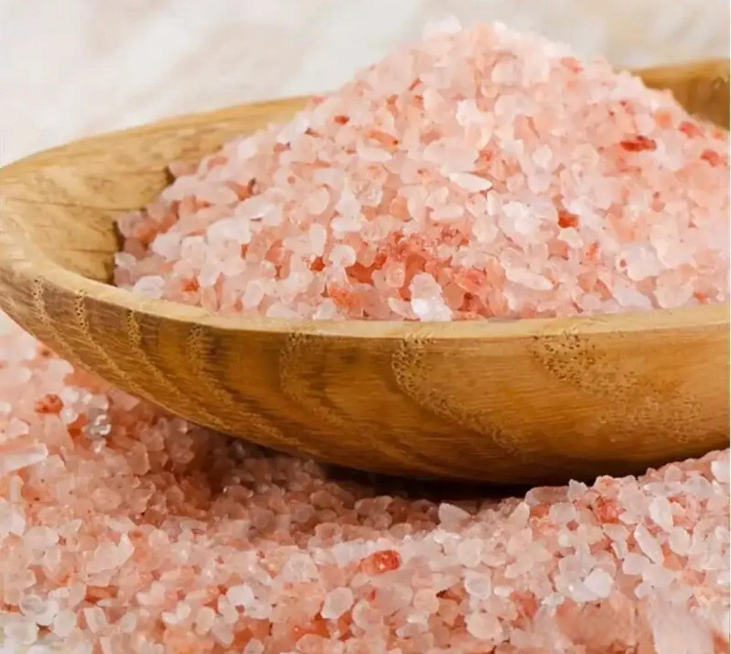 一瓶425克的美国夏威夷黑盐售价为169元  喜马拉雅玫瑰盐,号称早在2亿