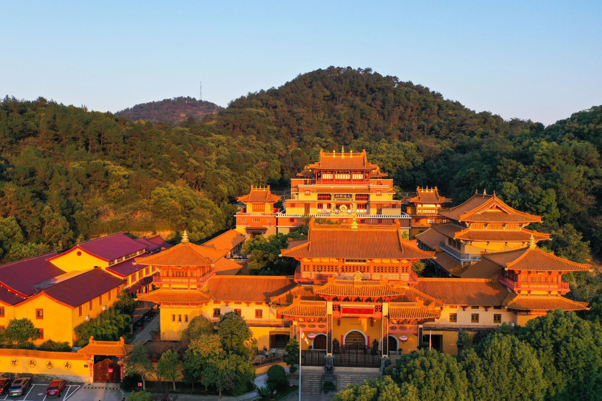 探秘上虞多宝讲寺 趣上虞# 上虞【多宝讲寺】座落在绍兴上虞区百官