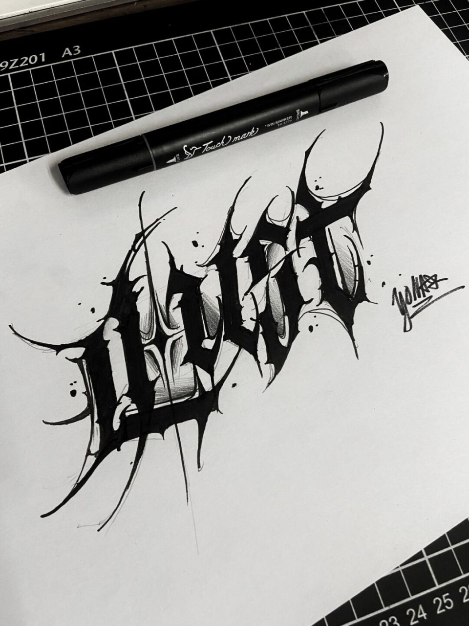 lust! #广州纹身# #纹身# #花体字# #英文花体字# #暗黑花体字