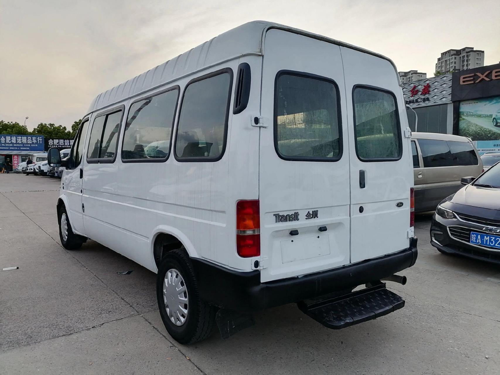 福特经典全顺加长版.2013年3月全顺加长版,2.