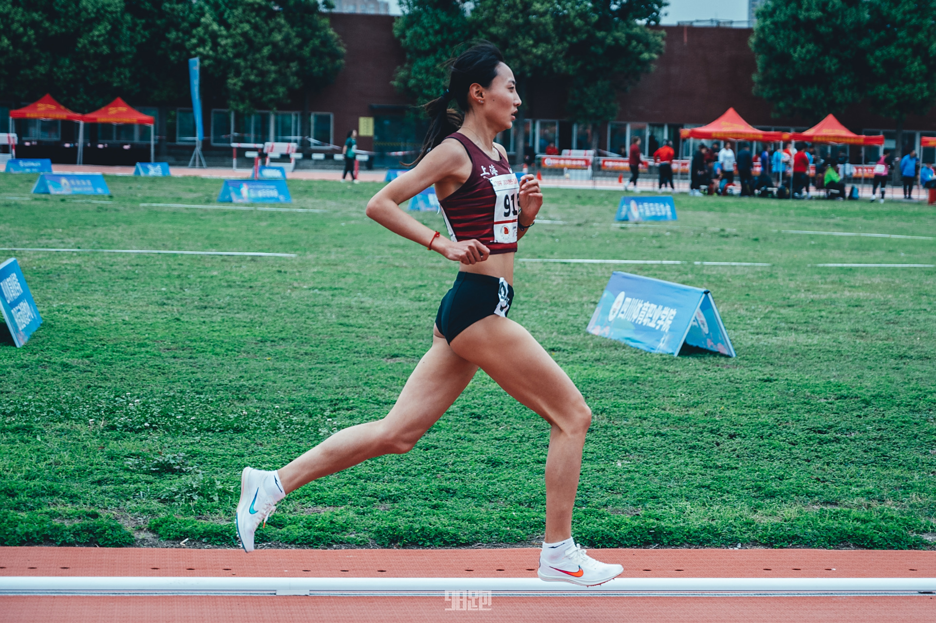 李芷萱上一次跑5000米,是哪年?  #98跑陪你聊跑步#02