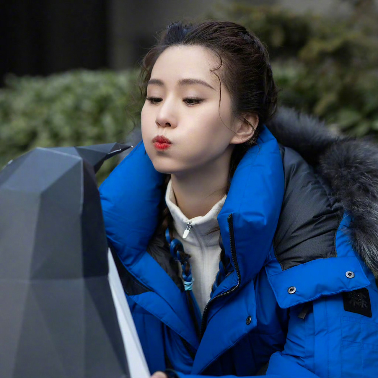 咪咕星鲜事##刘诗诗春晚候场嘟嘴照#嘟嘴诗刘诗诗 又出现了!