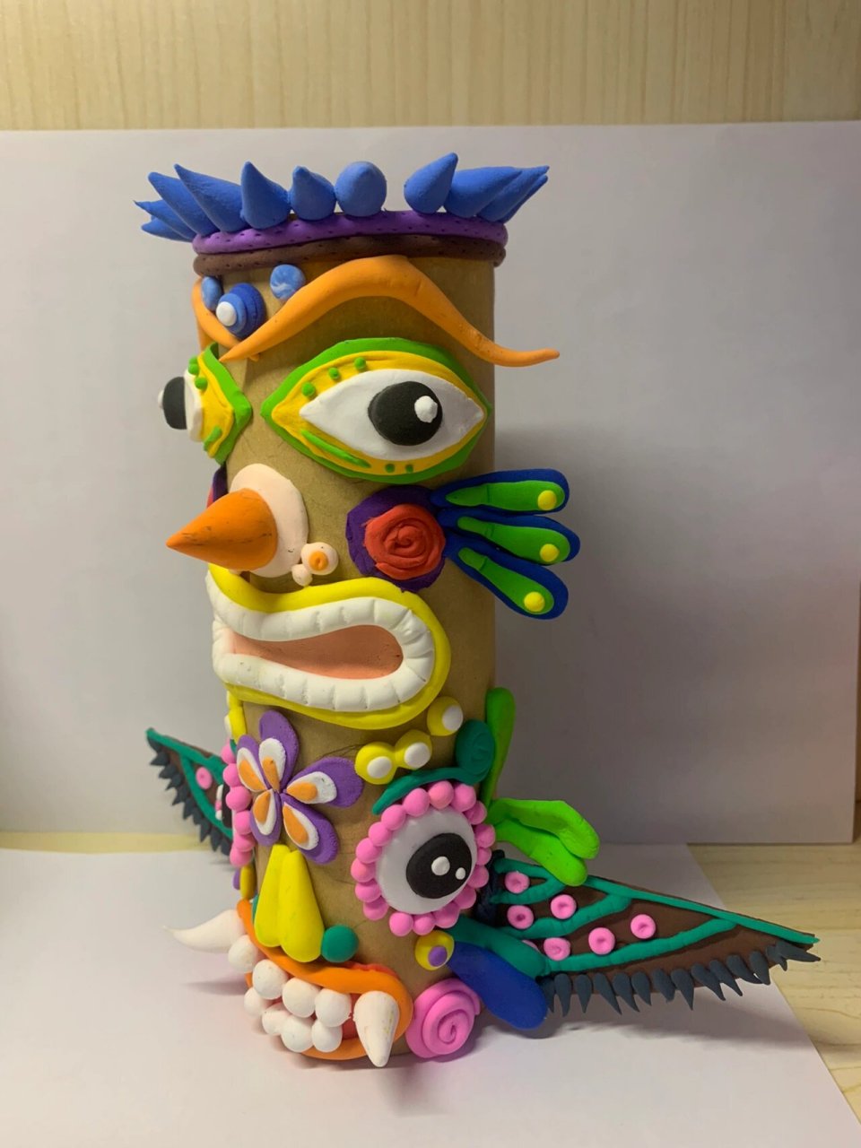 超轻粘土 图腾柱  98 哈哈 好久没有更新啦  这学期我们以素描为主