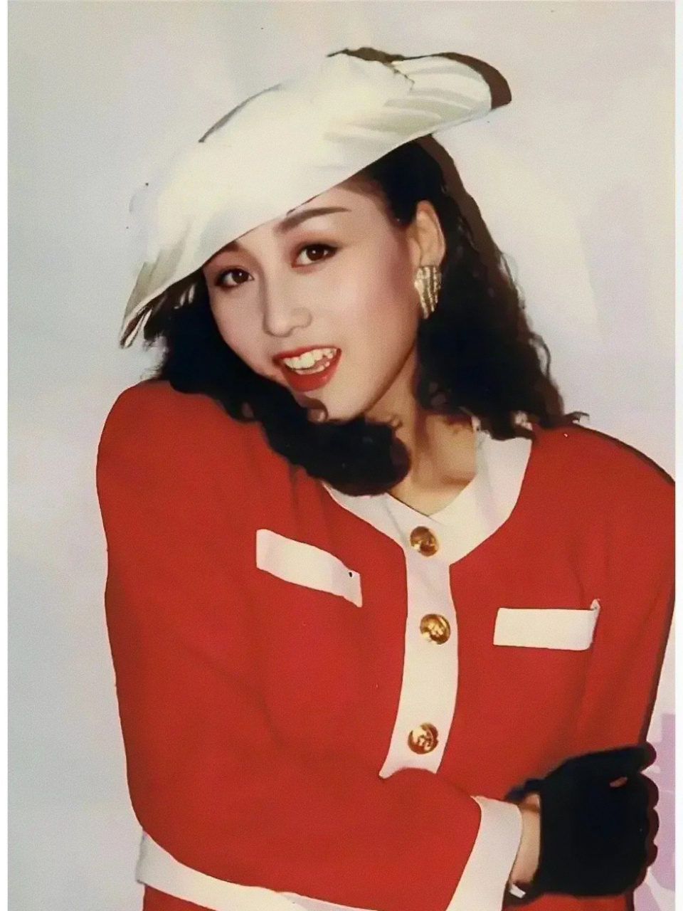 李连杰的妻子利智!